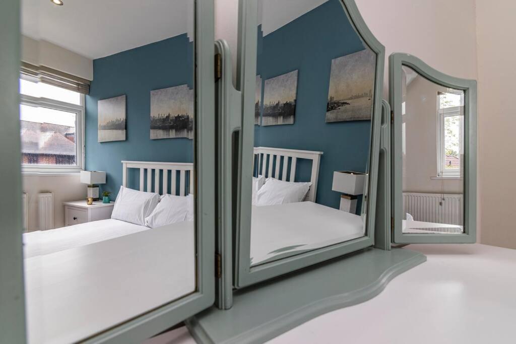 Dovecote House Beeston Private Parking 15Mins From Nottingham City Centre Close To Qmc Hospital エクステリア 写真